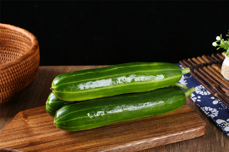 素界青龙脆瓜2022年头茬捎瓜烧瓜菜瓜新鲜稍瓜低糖水果4斤【图片 价格