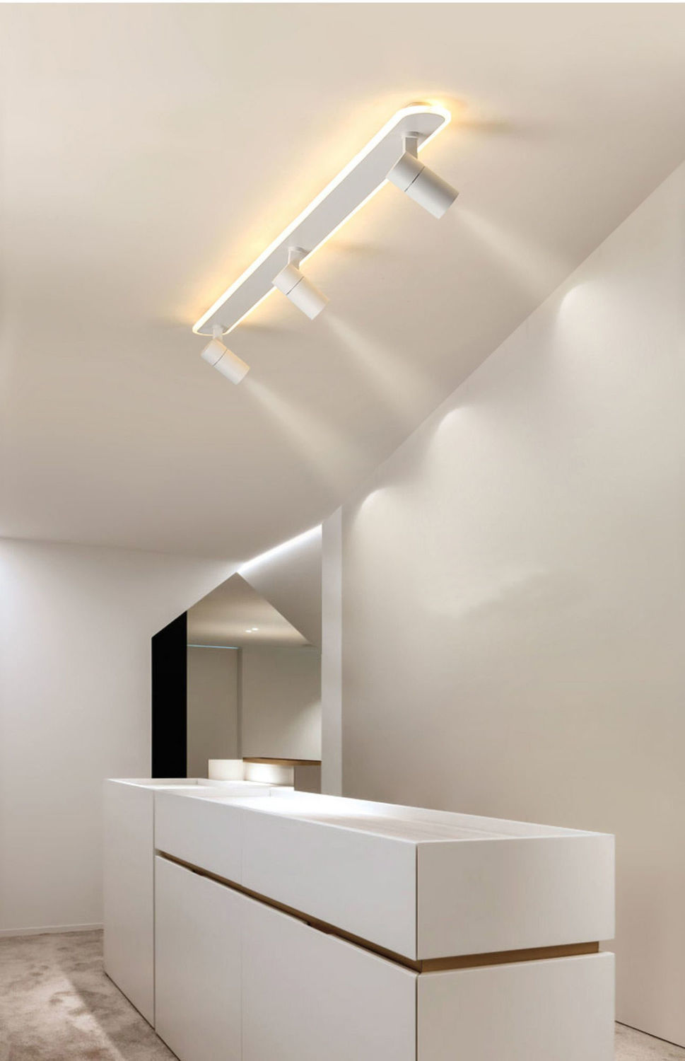 苏吉能客厅吸顶灯射灯店铺商用天花灯家用明装轨道灯客厅服装店衣帽间