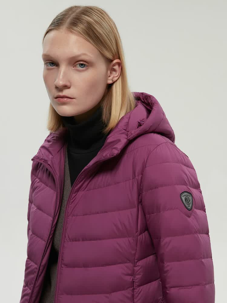 波司登大码羽绒服女时尚妈妈装连帽b00131002b 梅雅红1076 160/88b