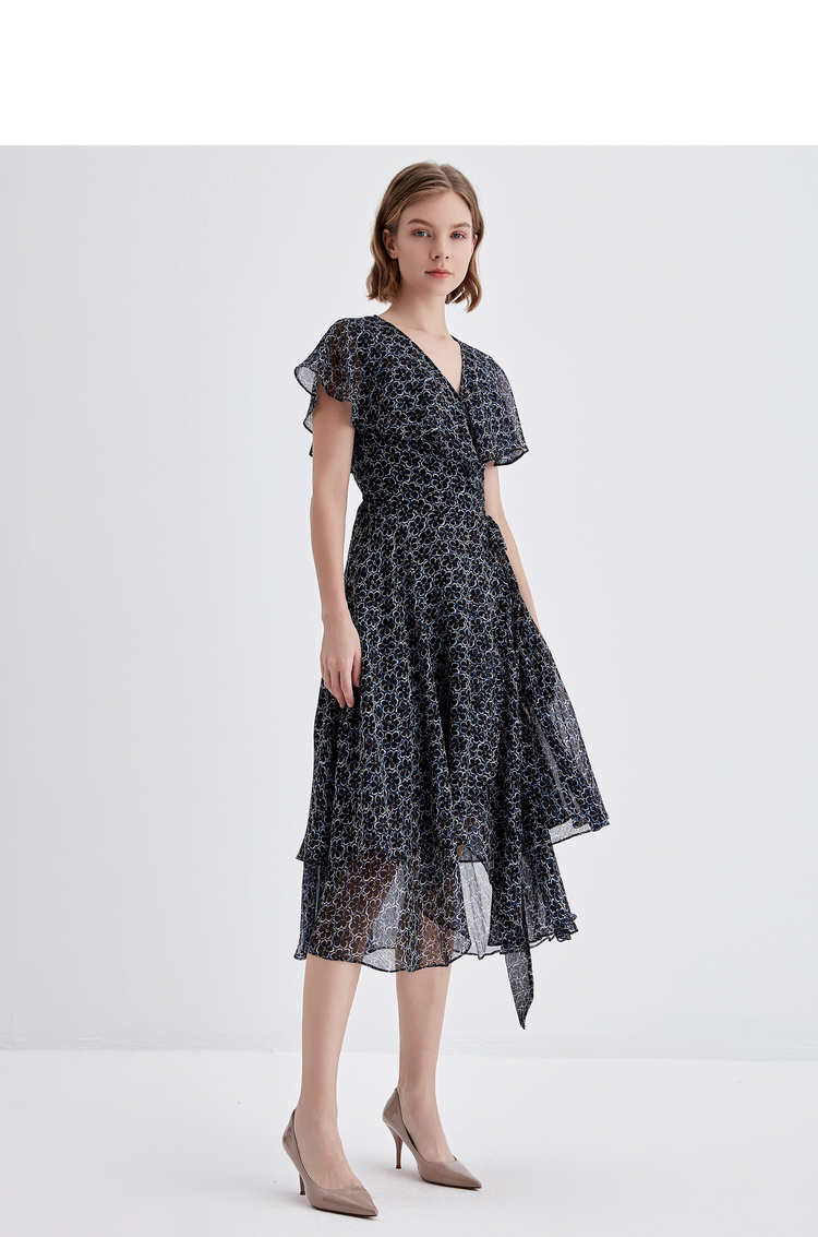 女装 连衣裙 欧柏兰奴(omnialuo) 欧柏兰奴2021年秋季新款短袖收腰中