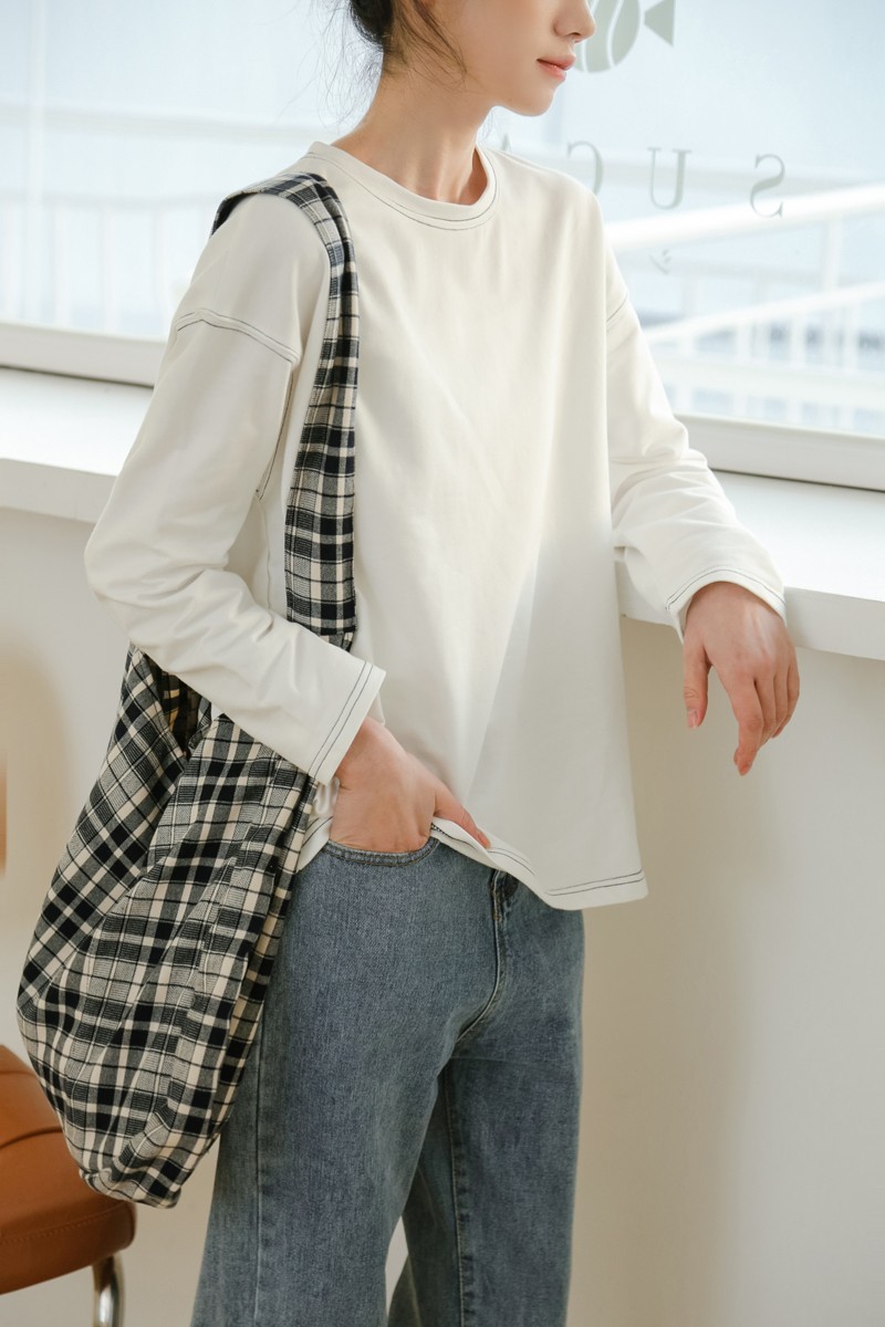 明线设计感简约纯色长袖t恤女春季宽松韩版基础款白色打底衫外穿百搭