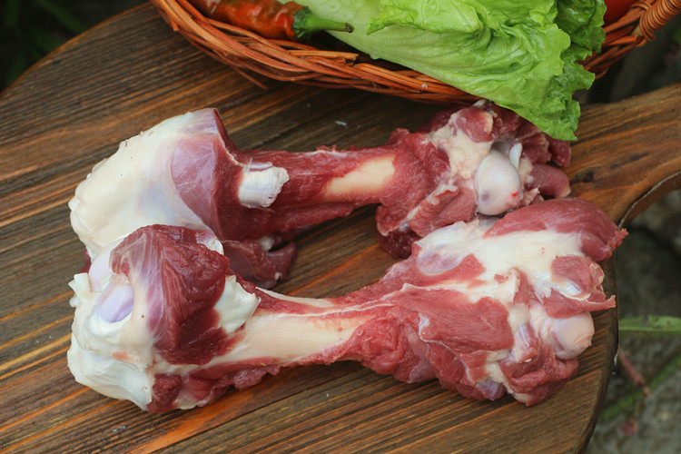 羊骨头带肉羊棒骨多肉羊腿骨3斤6斤9斤12斤包装羊骨羊筒骨现杀新鲜