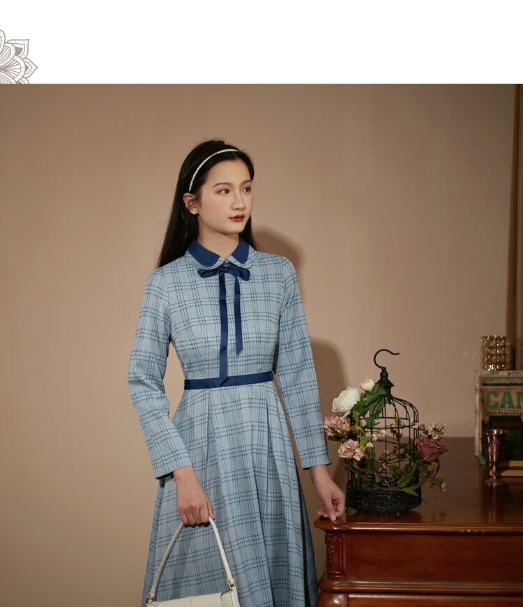 固执2021春季新款复古学院风格子系带撞色领收腰长袖中长连衣裙 蓝灰