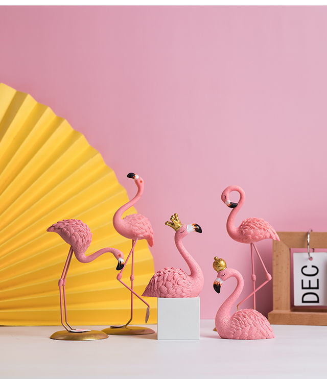 ins北欧火烈鸟小摆件家居创意客厅电视柜新婚房相爱轻奢装饰礼品新