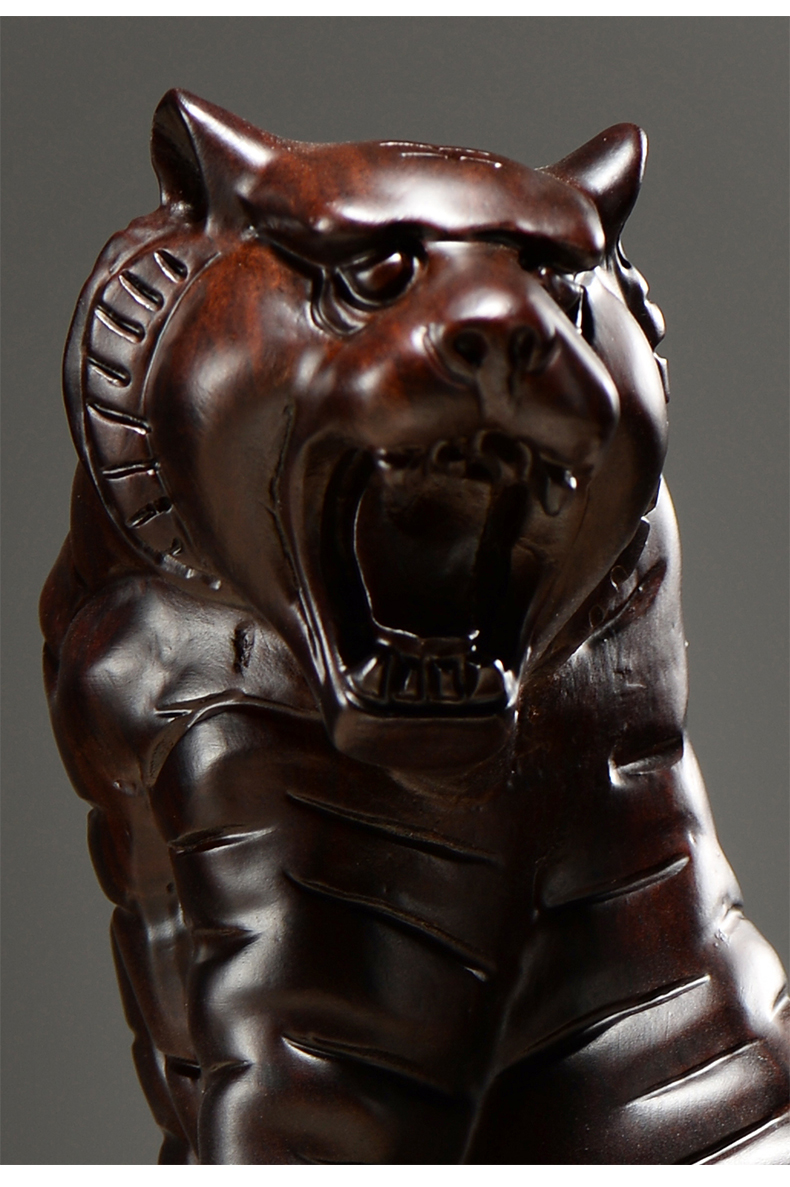 老虎摆件工艺品木雕老虎摆件实木十二生肖上山木虎家居客厅办公装饰