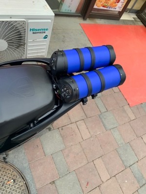 摩托车音响带蓝牙低音炮双筒音箱改装12v车载电动车通用 定制(黑色)