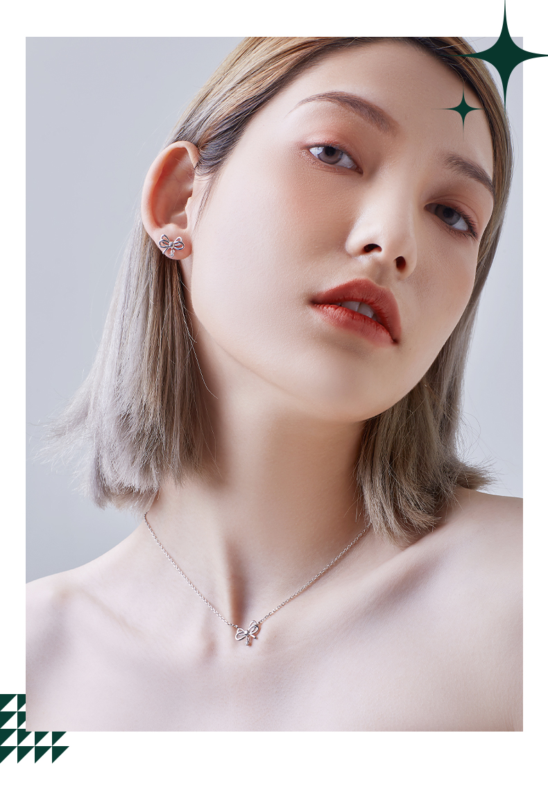 daisyfellowes/黛西法罗s925银蝴蝶结钻石耳钉饰女生秋冬可爱时尚 银