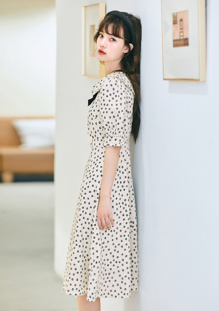 【新品】乐町气质碎花裙2021新款春季女装气质镂空碎花连衣裙 米黄