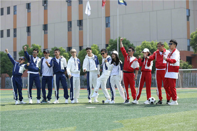 奔跑吧兄弟同款衣服男女休闲运动套装女春秋2021新款情侣运动服装 主