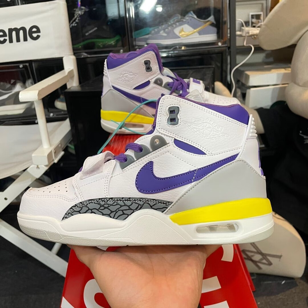 aj312湖人紫男女同款百搭美国队长气垫减震高帮鞋实战运动篮球鞋 浅