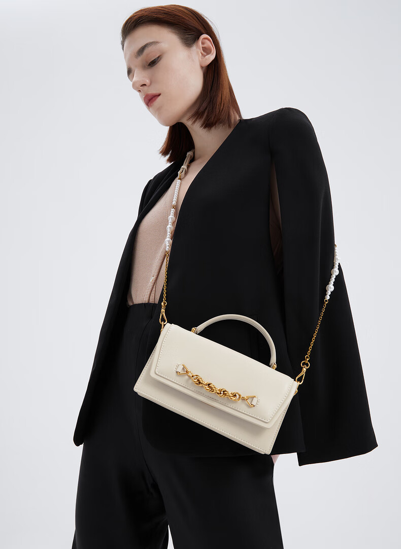 charles&keith油画少女ck6-10701130金属环链复古质感手提包 dark