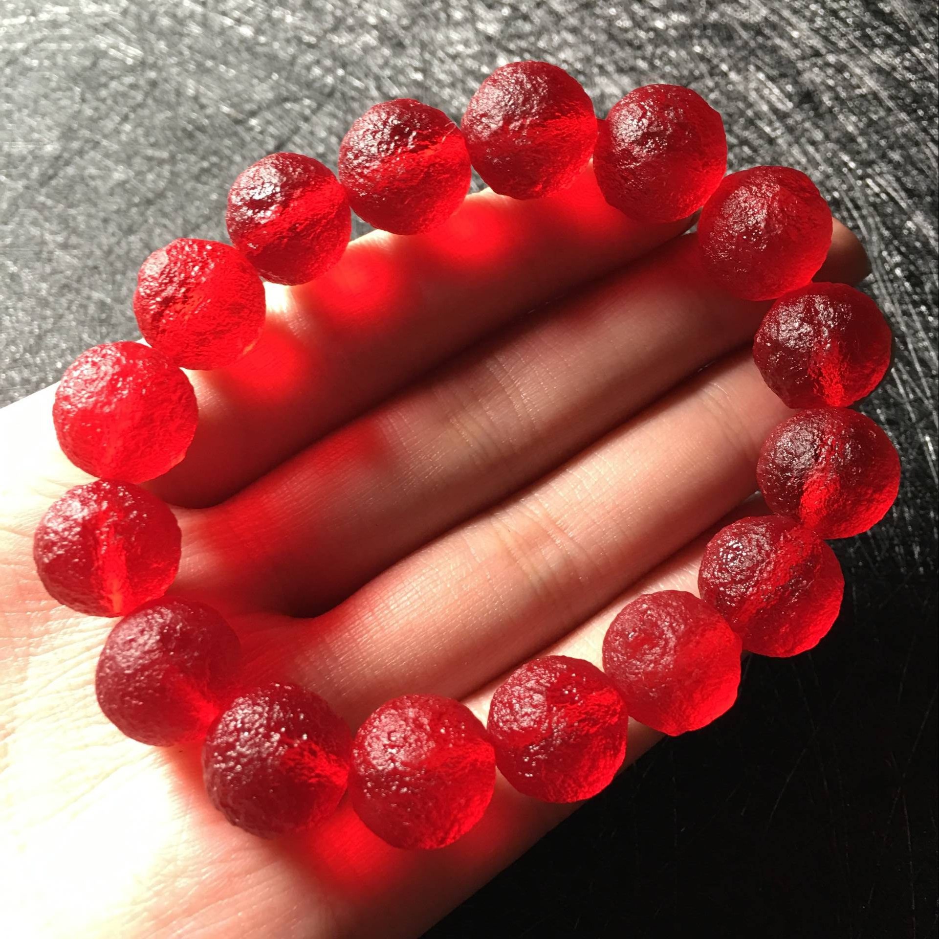 森洲 原色库尔勒血陨石手串玻璃陨石红陨石手链能量幸运石吊坠觉醒