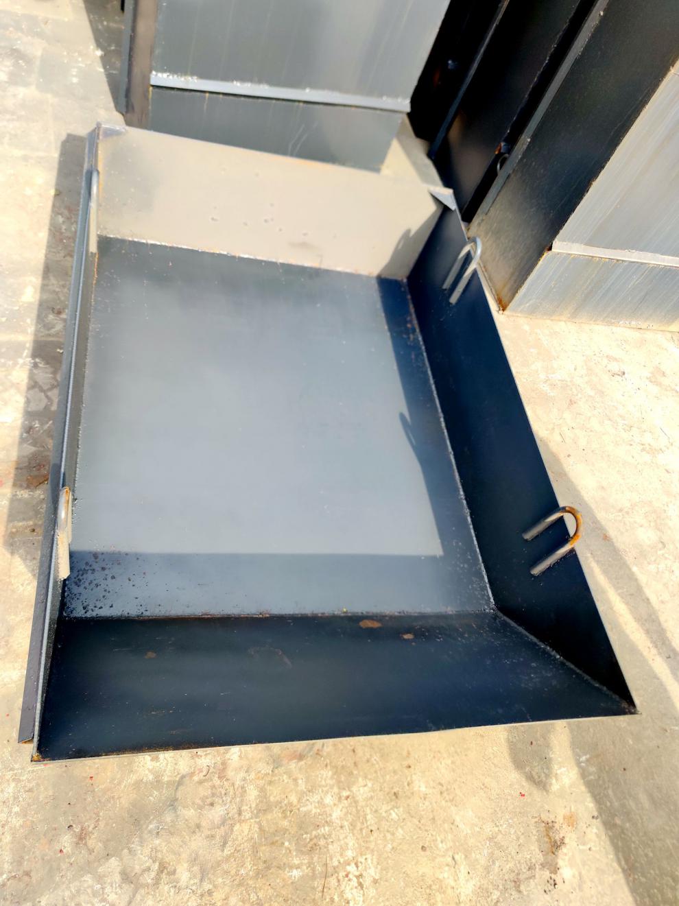 塔吊料斗塔机料斗混凝土水泥砂浆吊车吊灰斗圆斗方斗各种吊斗厂家冲钻