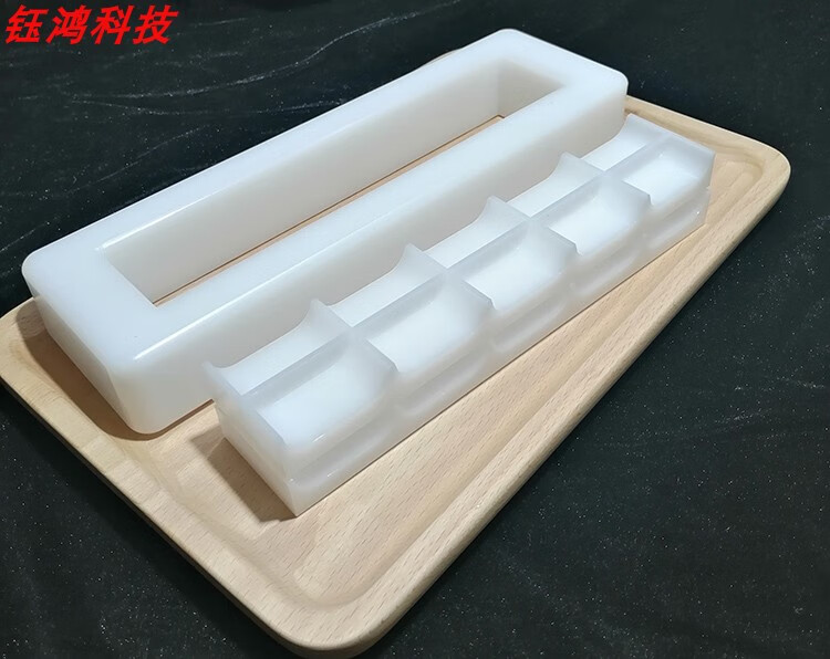 a4d0414d6e57ef00.jpg