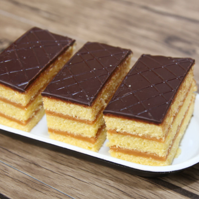 上海特产西式点心巧克力西番尼零食糕点早餐下午茶500g