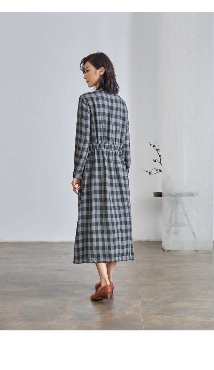 qtu女装立领抽绳收腰显瘦亚麻色织格纹长袖连衣裙2021新春lq2769灰蓝