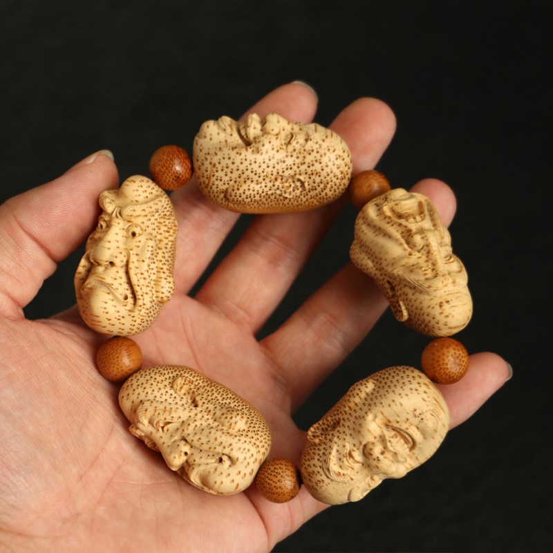 纯手工文玩竹根雕罗汉竹制手串 雕刻"喜怒哀乐愁"手把件手持男款 图片