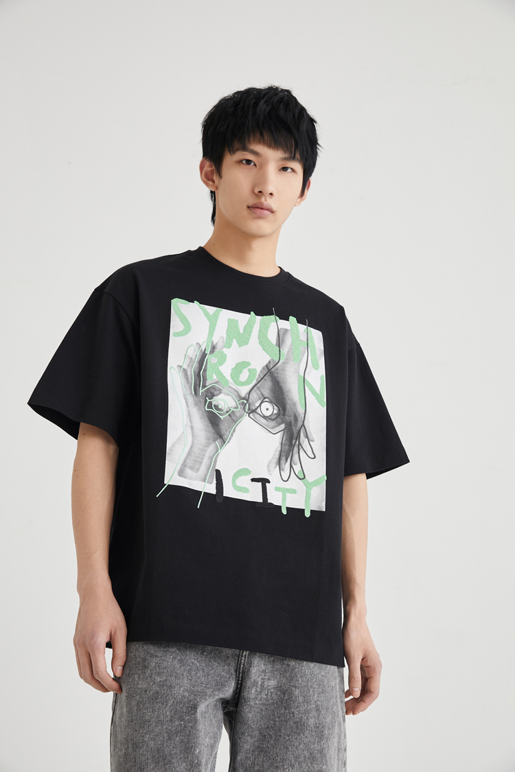 jackjones杰克琼斯春男士舒适潮流抽象印花黑色短袖t恤221101045 e41