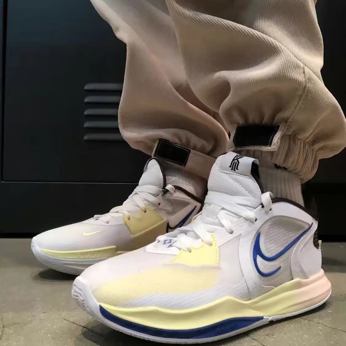 kyrie5 白蓝黄南海岸实战男女耐磨减震欧文战靴 雪碧 欧文5 41【图片