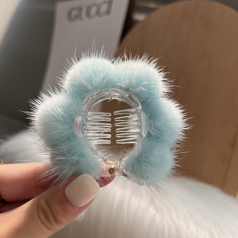 黙研(moyan)可爱水貂球发尾夹简约气质毛毛发夹后脑勺发量少毛绒球抓