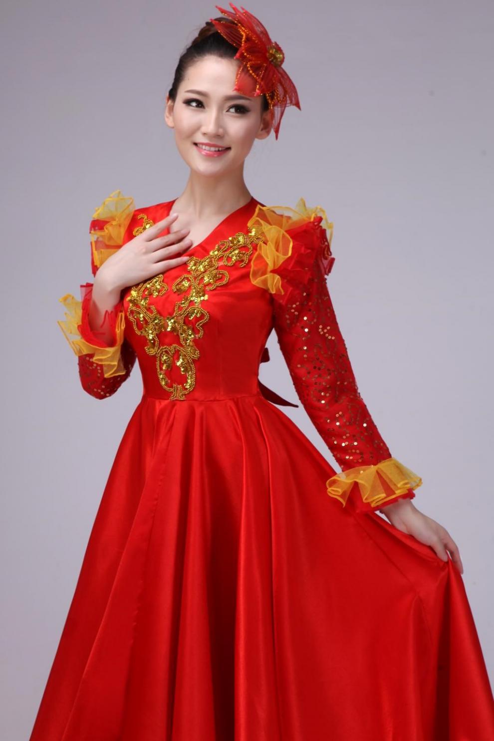 尤沈龙打腰鼓的衣服大摆裙演出服装舞伴舞女民族舞蹈表演长裙连衣裙