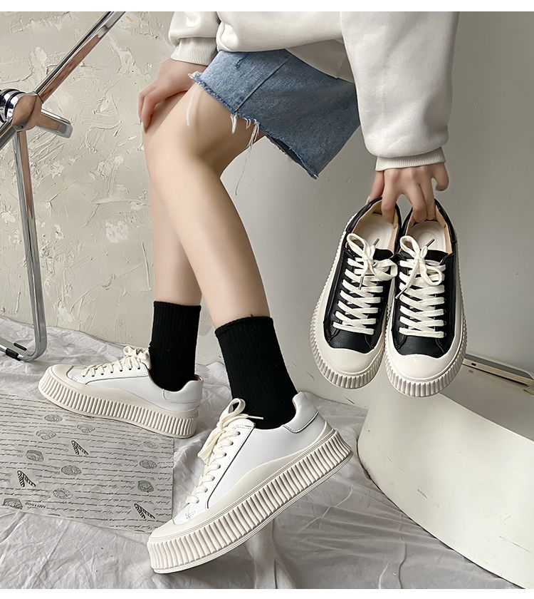 青春少女春春新款网红小白帆布板鞋女ulzzang百搭学生韩版运动ins街拍