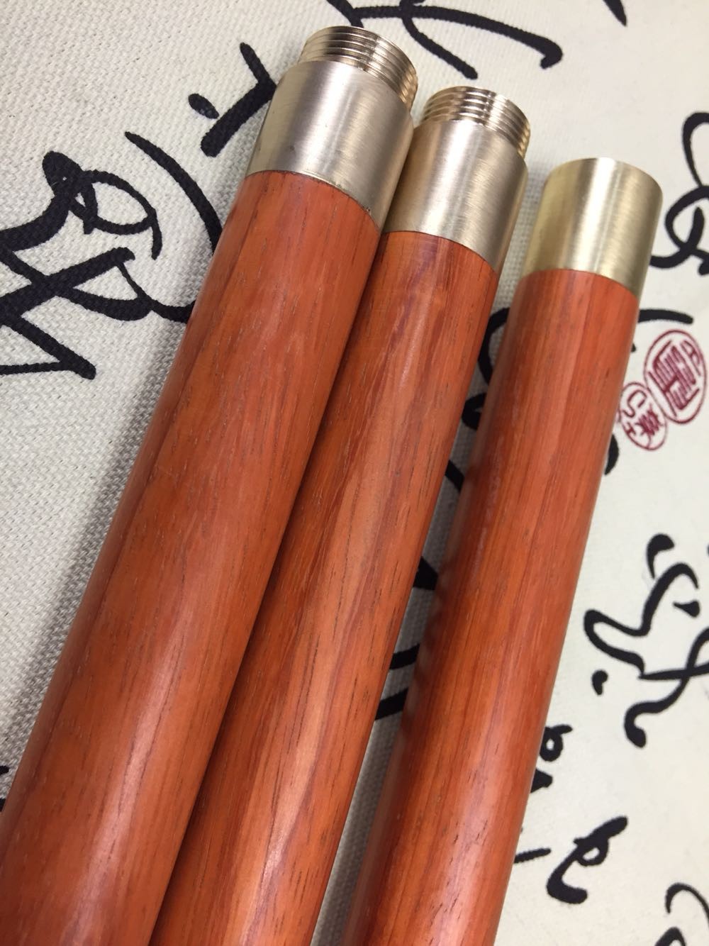 轻奢高端红花梨木棍太极健身养生仗红木三节折叠武术太极杖气功棍防身