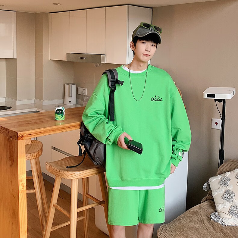 长袖卫衣短裤一身衣服男青少年潮牌新款校园运动港风套装黑色m