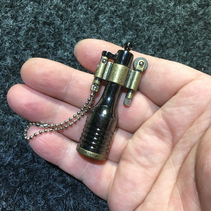 老式怀旧加油打火机 复古煤油打火机 砂轮经典打火机 火石