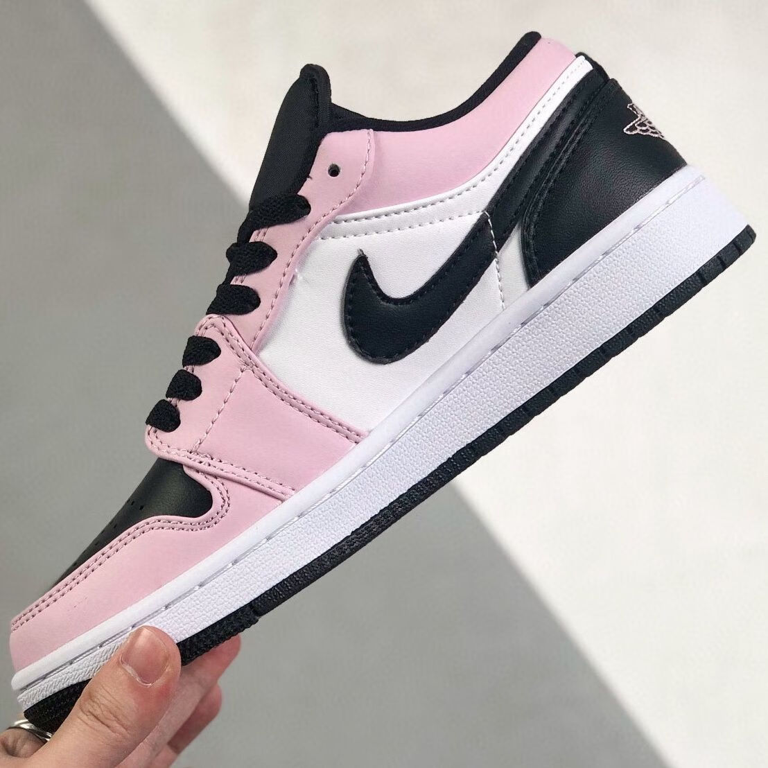 高版本纯原12f1aj mid low 樱花粉女神黑粉脚趾中低帮休闲鞋板鞋潮流