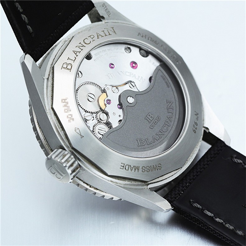 二手95新宝珀五十噚系列日历功能436mm自动机械男士手表50001110b52a