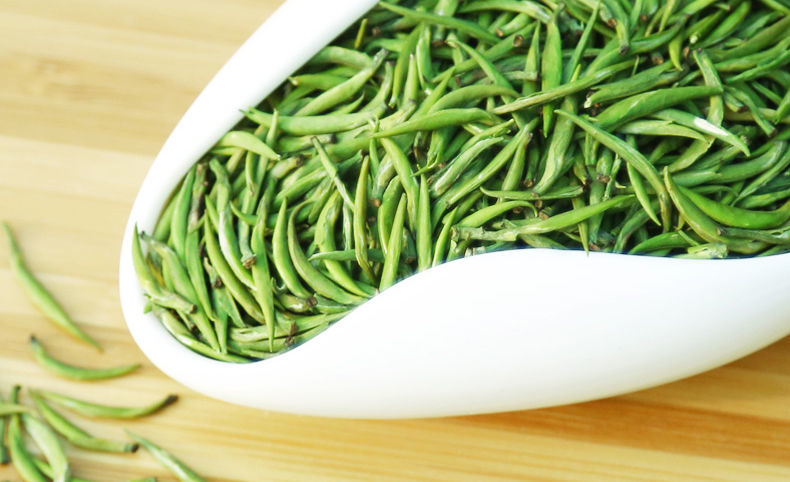 全芽尖明前雀舌茶叶嫩芽翠芽茶叶绿茶新茶叶罐装罐装125g双层水晶杯