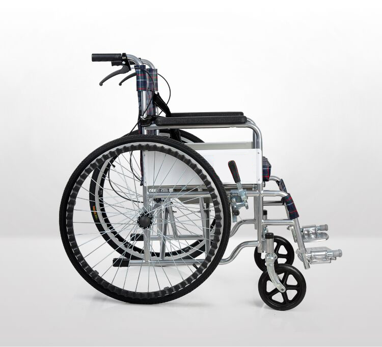 轮椅折叠多功能带坐便老人轮椅轻便便携轮椅加厚钢管残疾人四轮免充气