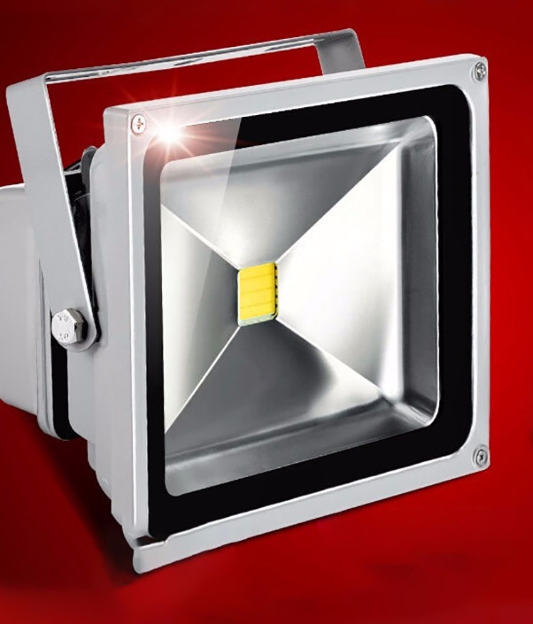 led户外照明灯 探照灯室外户外灯 防水庭院灯100w 30w防雨150w 100w