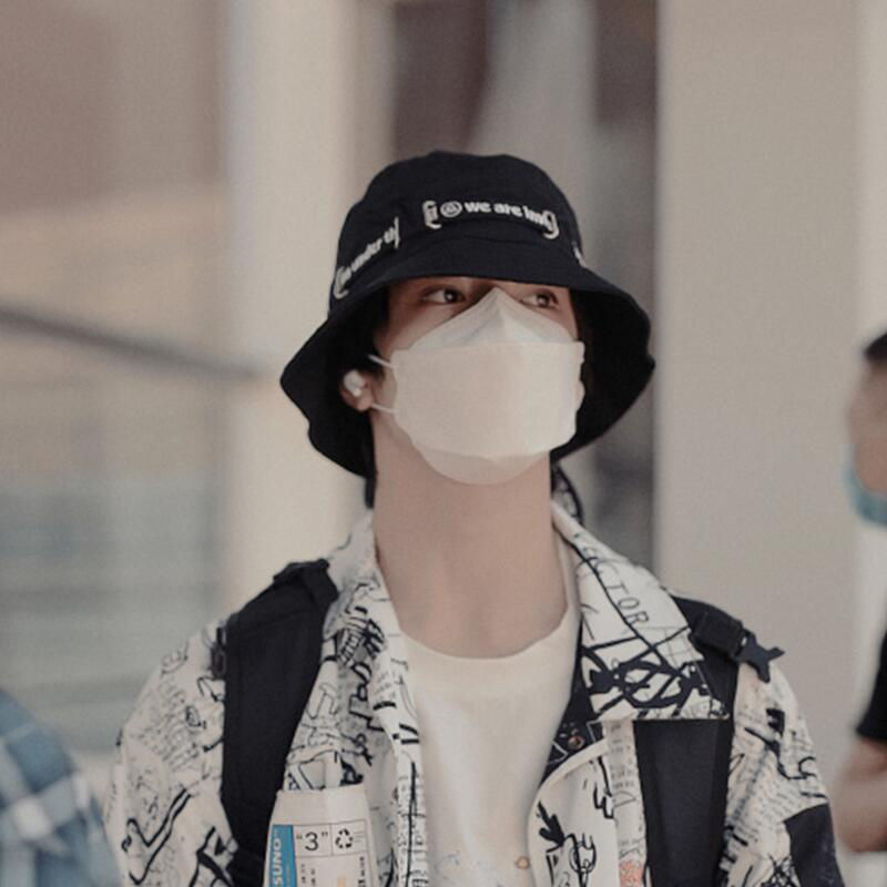 尚美茵tnt时代少年团刘耀文同款帽子男女生秋冬长带字母渔夫帽遮阳盆