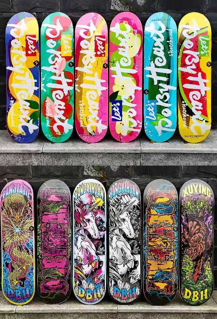 滑板板滑板滑板板初学者滑板板初学者儿童男女四轮滑板车动作刷街蓝象