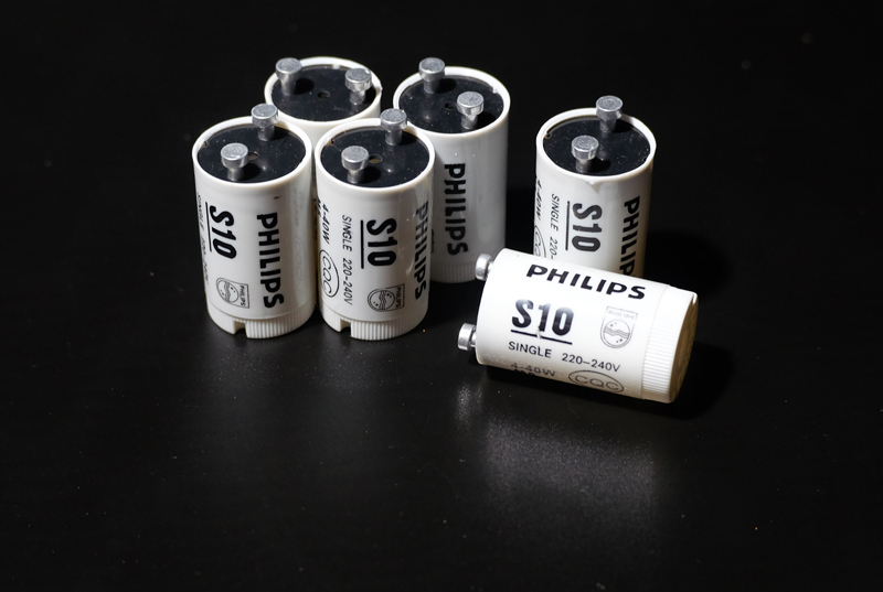 启辉器日光灯老式灯管启动器跳泡荧光灯用电子起跳器助跳器220v440w启