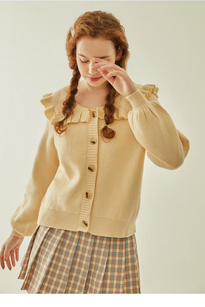 spao女装春秋季款毛衣薄款甜美风时尚舒适荷叶领短款开衫上衣女 浅