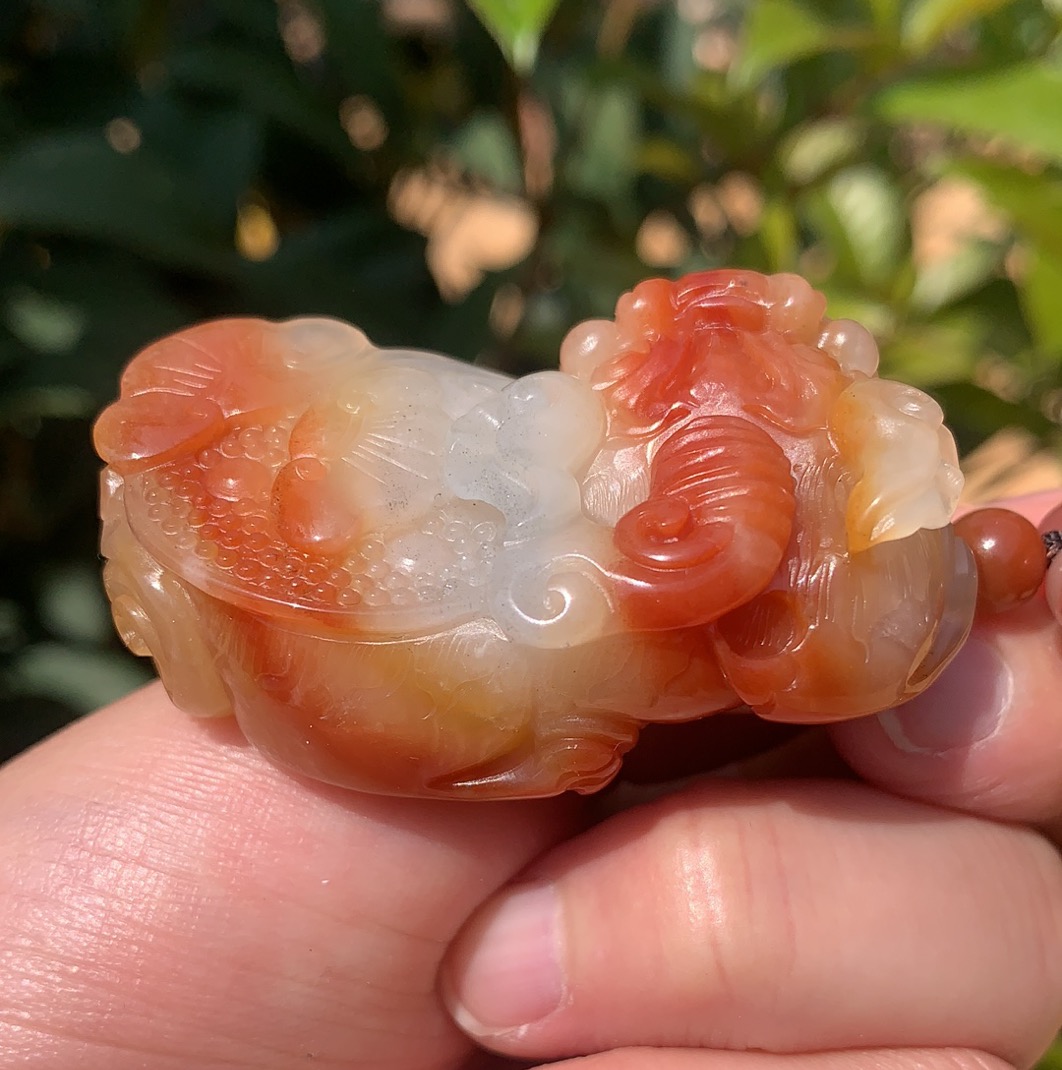 kk宝钰黄龙玉鸿运当头阴阳眼脚金沙精雕霸王貔貅挂件证书