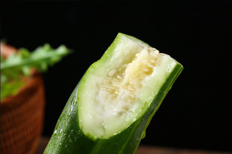 素界青龙脆瓜2022年头茬捎瓜烧瓜菜瓜新鲜稍瓜低糖水果4斤【图片 价格