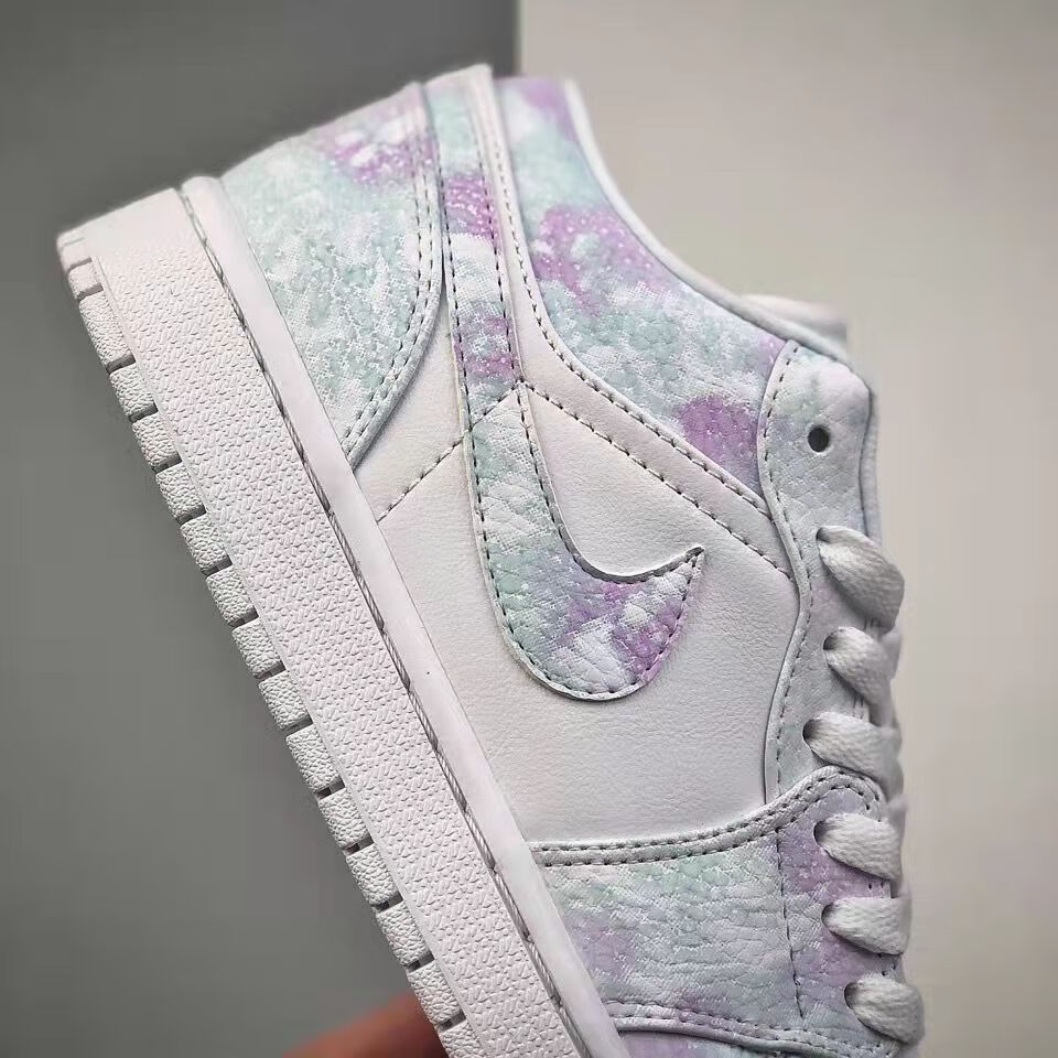 【官方自营旗舰】aj1光变星空泼墨银河紫校园百搭休闲篮球板鞋553558
