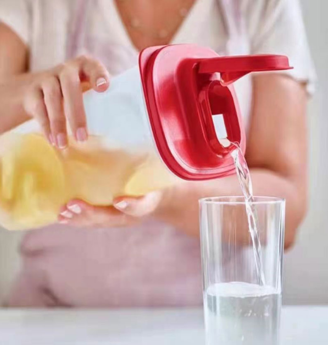 特百惠tupperware2l精量纤巧壶新款纤巧健康壶带刻度带滤格果醋果蜜