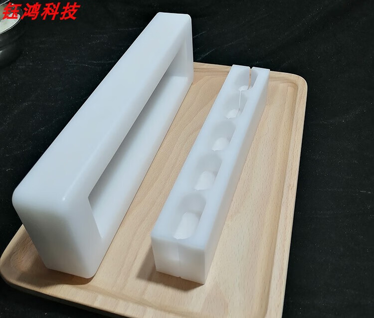 f433003bc13bc64b.jpg