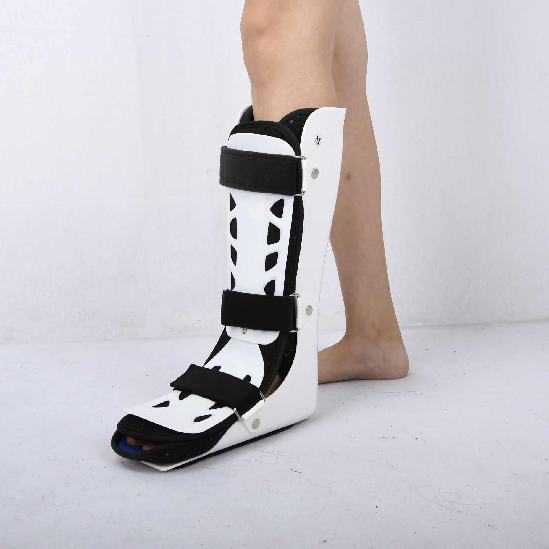 踝关节足托 跟腱部训练 白天日用足部行走 透气足踝固定支具 无前挡板