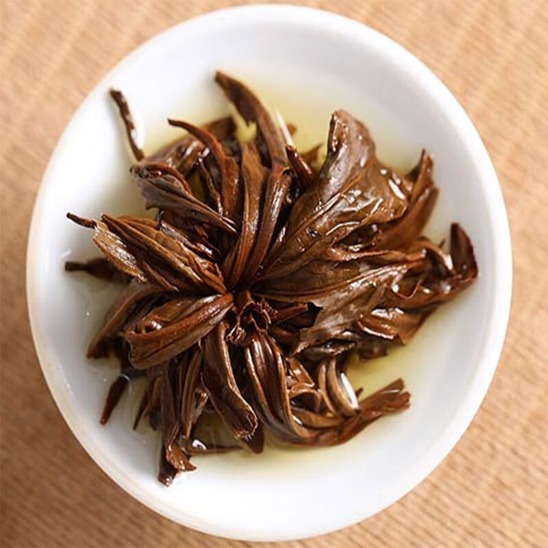 云南滇红茶芽头宝塔红茶功夫龙珠生茶凤庆红茶大金芽尖金针蜜香味