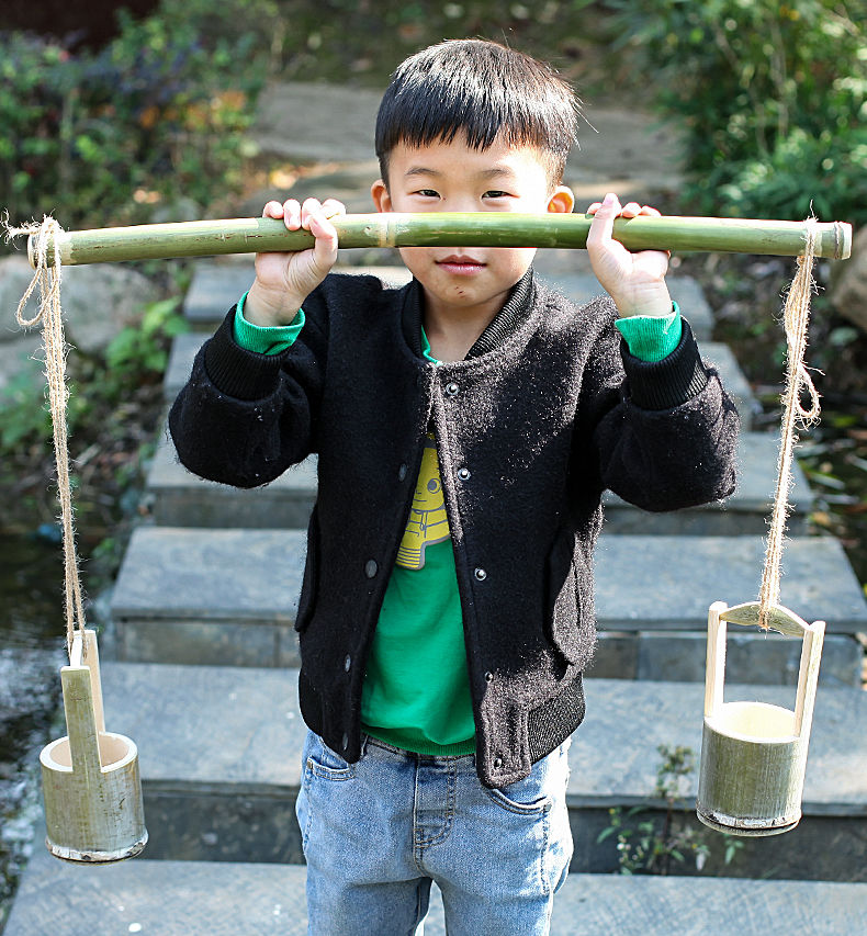 回味童年 快乐时光 天然楠竹制作 扁担长度约64.