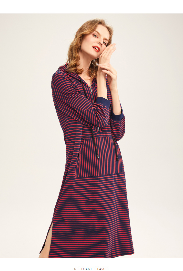 juzui/玖姿秋装新款撞色条纹长款连帽抽绳连衣裙女 条丈青 m