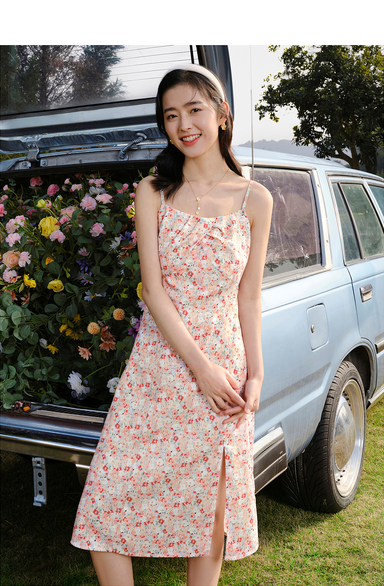 红袖碎花连衣裙春季2022新款女装开叉小v领雪纺吊带裙粉花607l