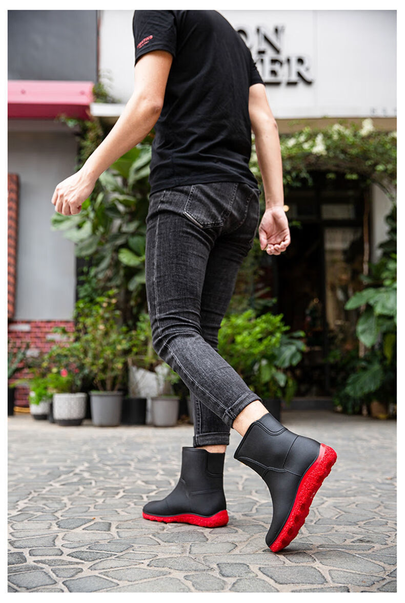 时尚男雨鞋水鞋工地防滑雨靴洗车工作鞋胶鞋黑色39