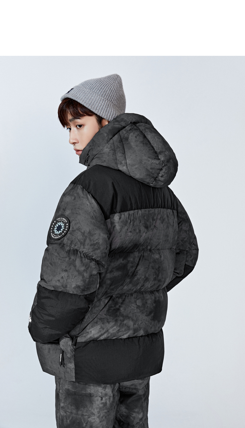 太平鸟男装cordura羽绒服男冬季新款户外连帽羽绒外套潮印花阔m